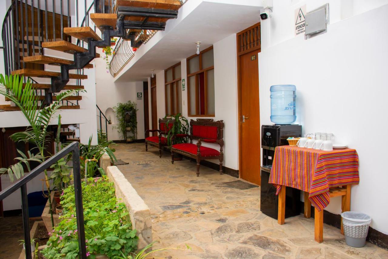 La Casa De Los Balcones Chachapoyas Exteriör bild